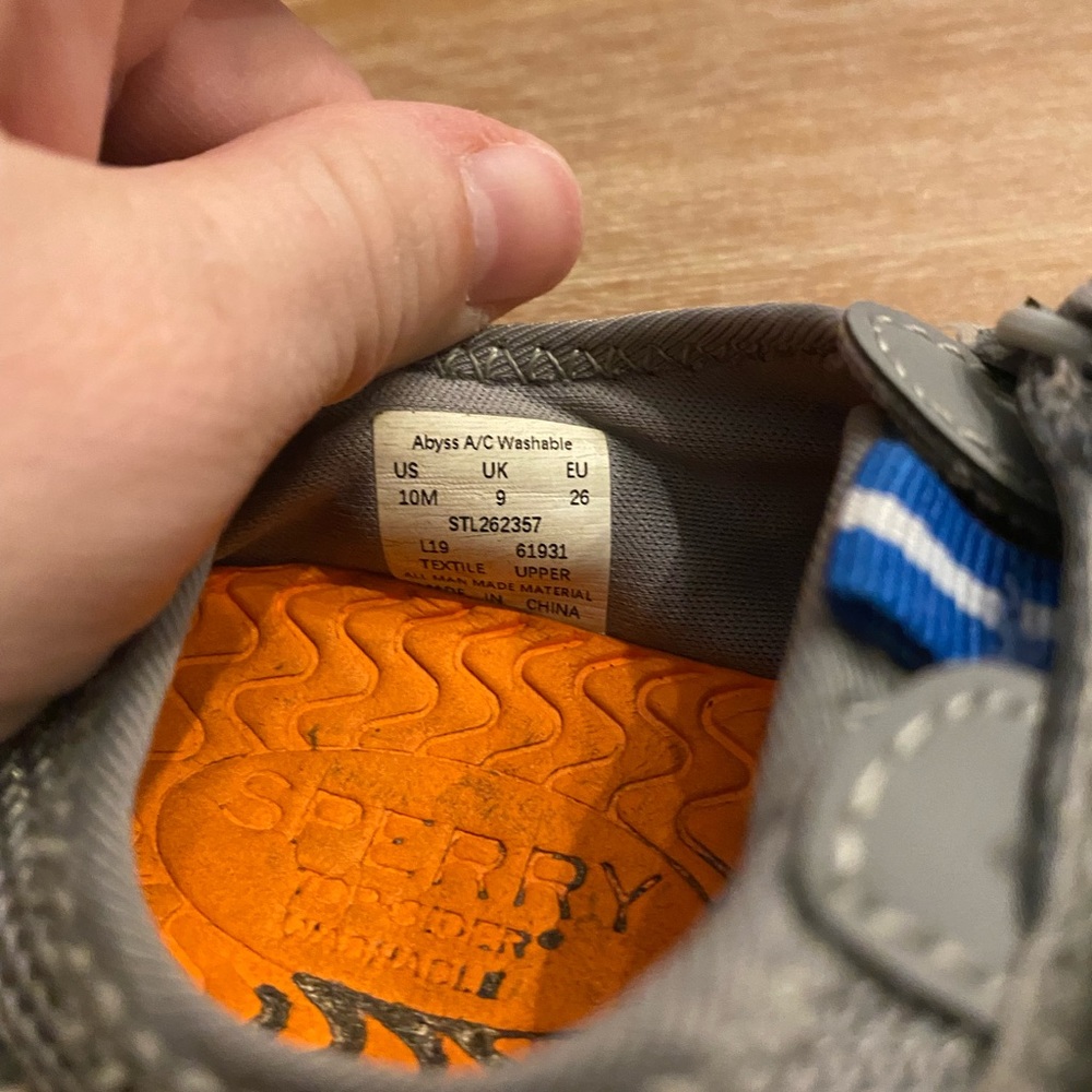 Sperrys - Picture 3 of 4